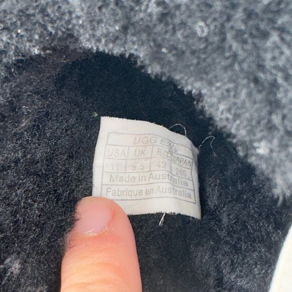 UGG Fluff Yeah Slippers Casual Black Slingback Fuzzy Girls Size 11 - Picture 9 of 9